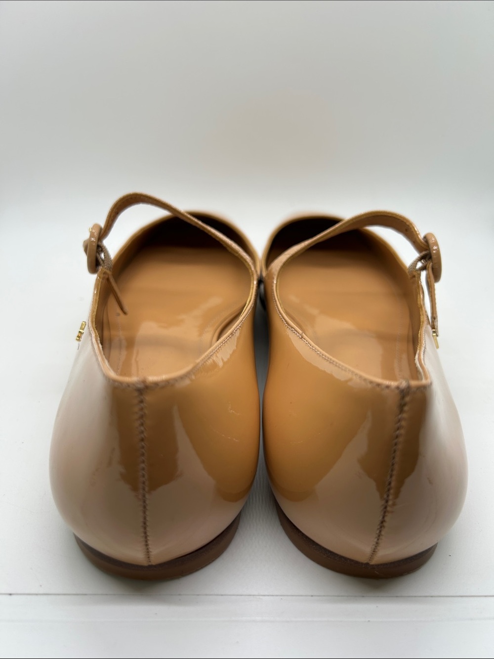Larroude Tan Patent Blair Classic Mary Jane Ballet Flats Shoes **Size 9** 🌸🌸 - Picture 7 of 8